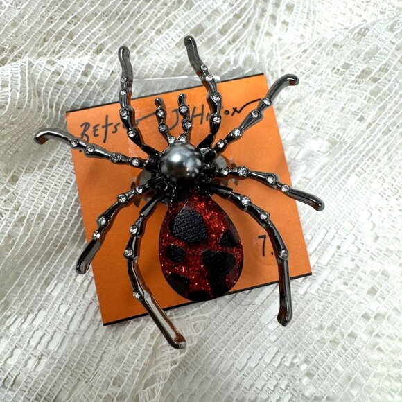 Betsey Johnson Black & Red Spider Ring Rhinestones 7.5 - Picture 5 of 6